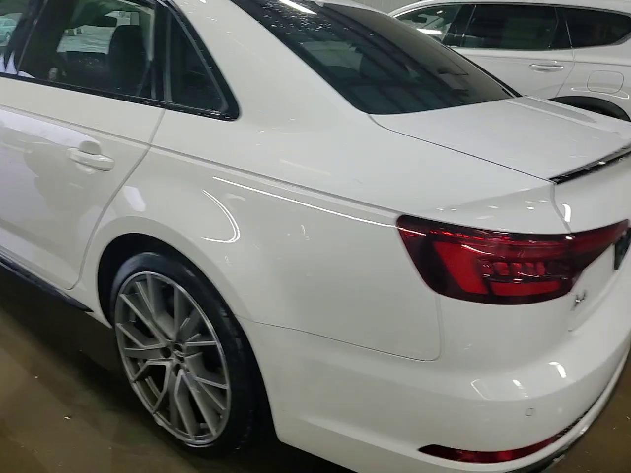 Фото: WAUENAF44KN019726