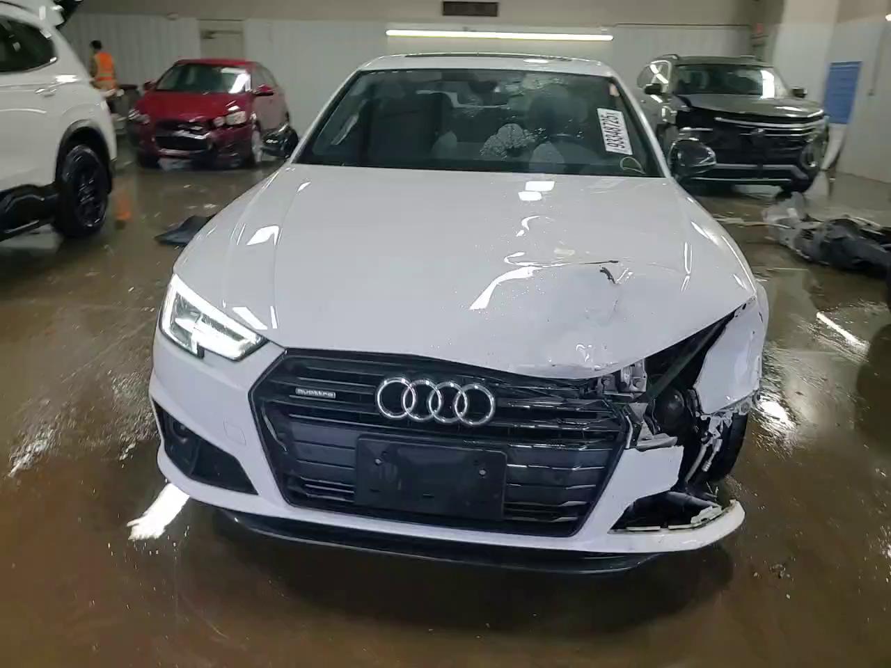 Фото: WAUENAF44KN019726