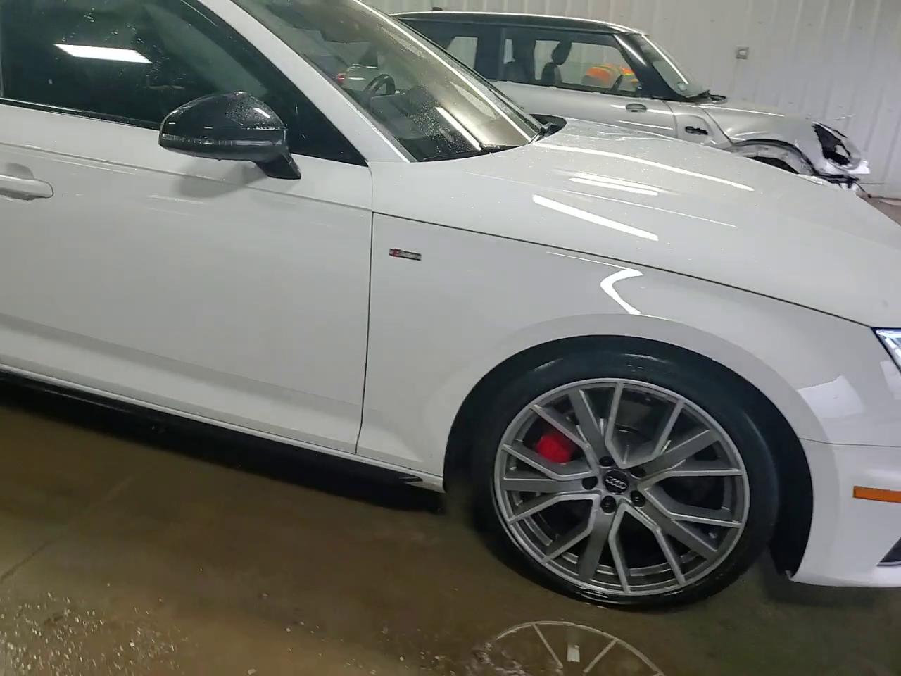 Фото: WAUENAF44KN019726