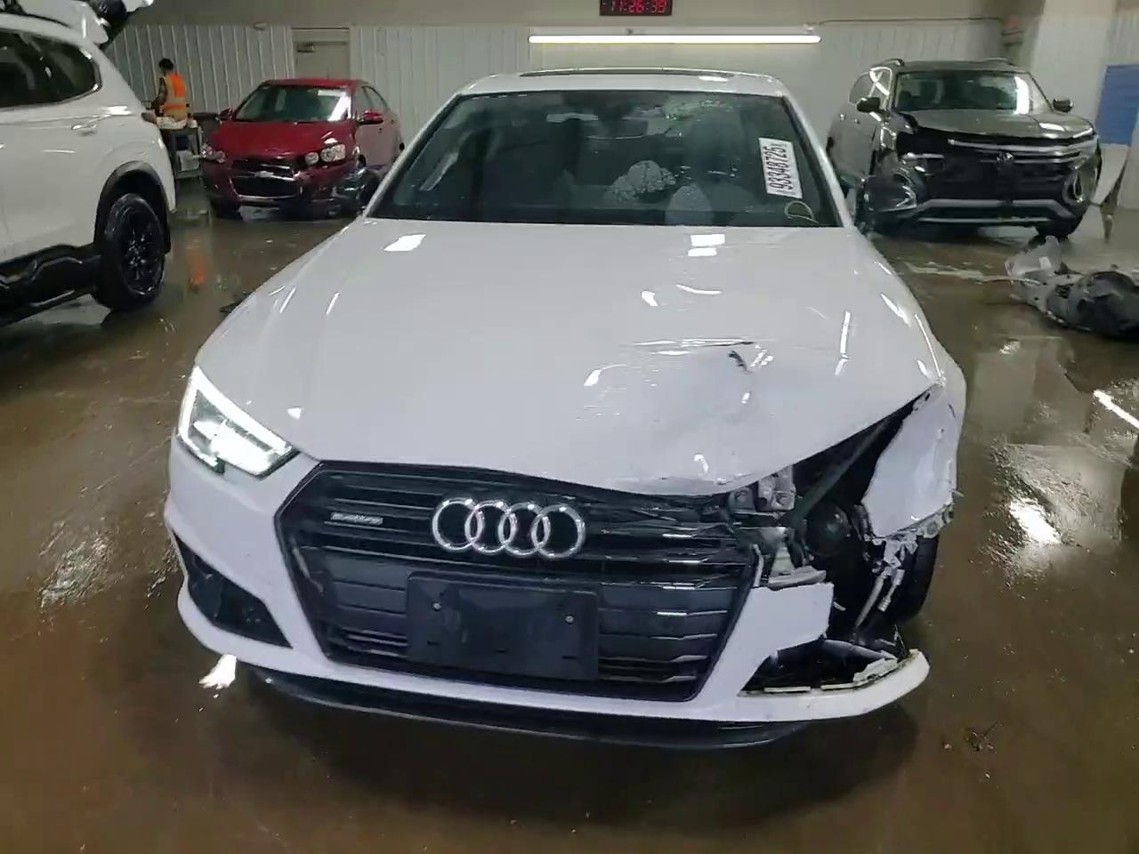 Фото: WAUENAF44KN019726