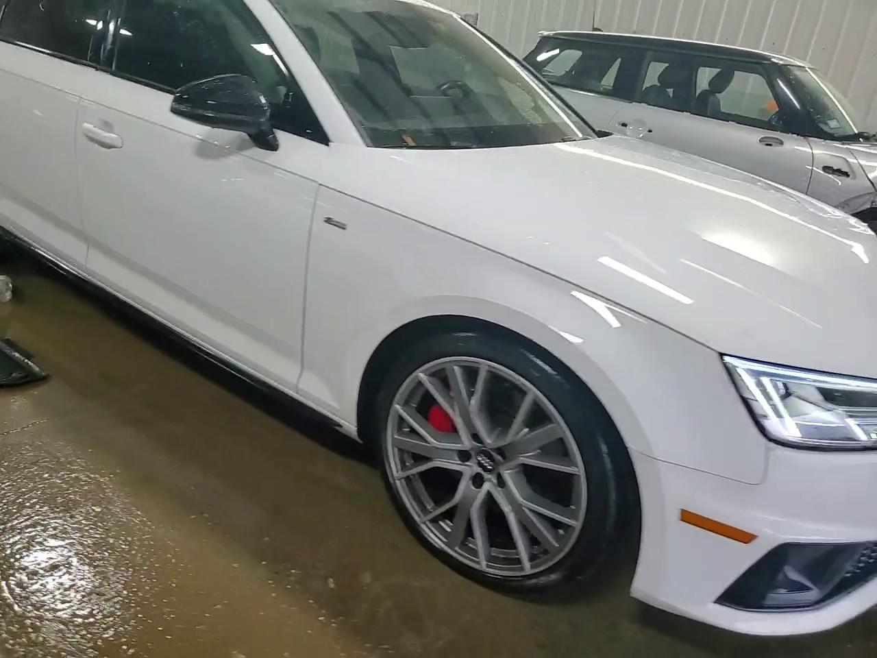 Фото: WAUENAF44KN019726