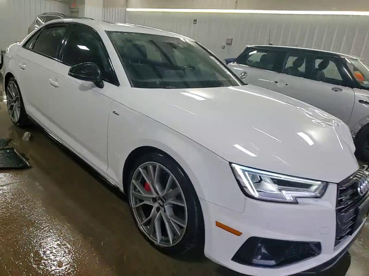 Фото: WAUENAF44KN019726