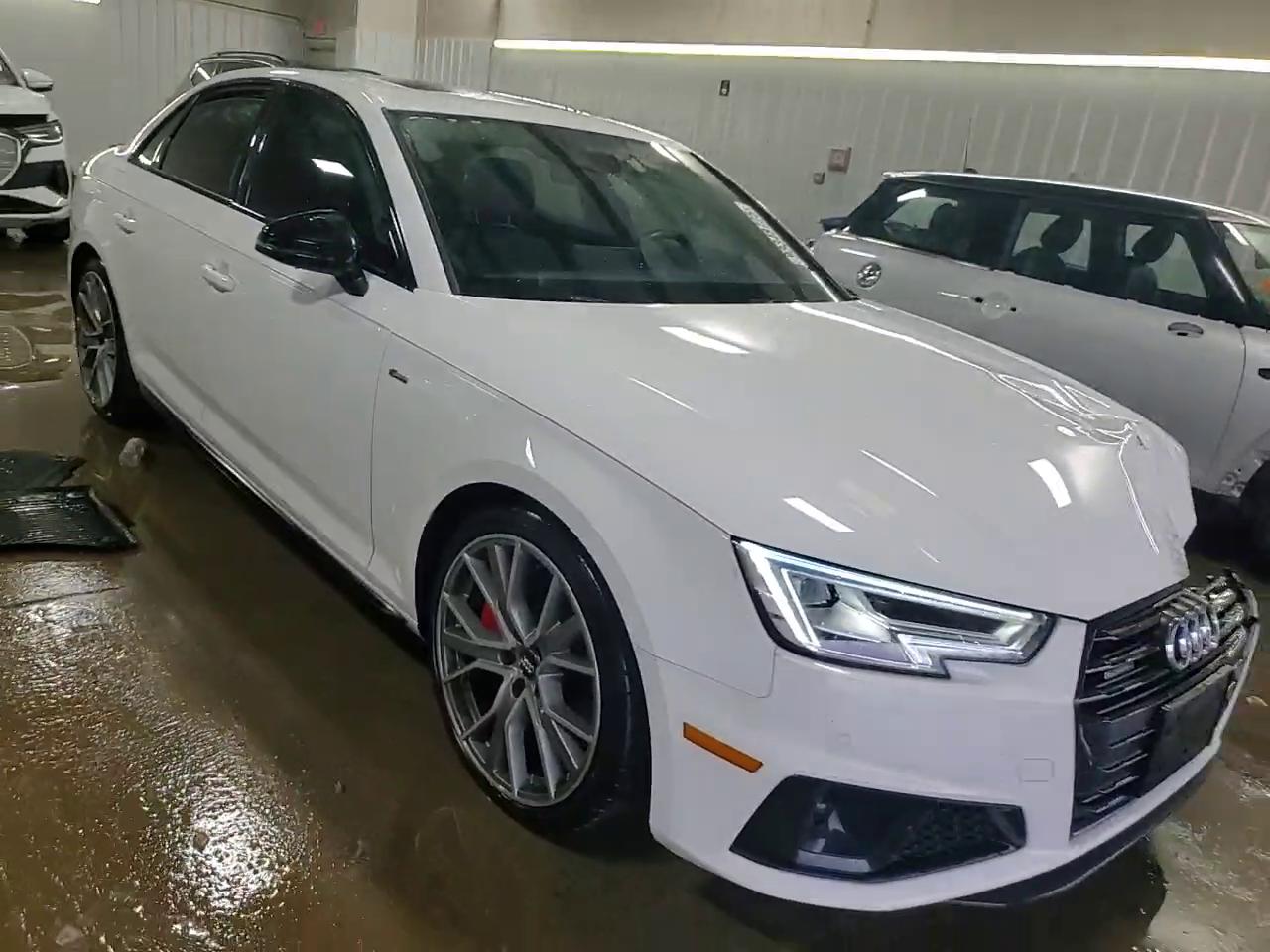 Фото: WAUENAF44KN019726