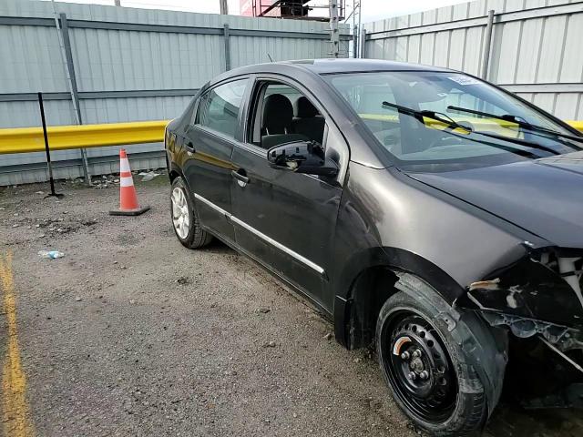 2010 Nissan Sentra 2.0 VIN: 3N1AB6AP7AL696568 Lot: 93858415