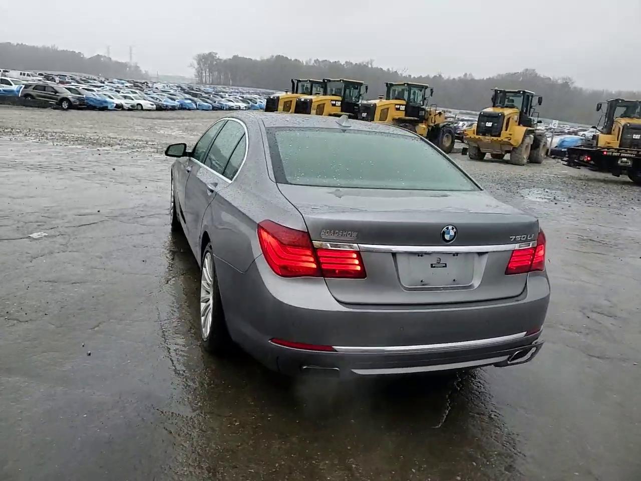 Фото: WBAYE8C55DD132788