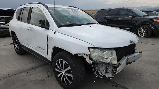 2011 Jeep Compass Sport VIN: 1J4NF1FB4BD197571 Lot: 93214355