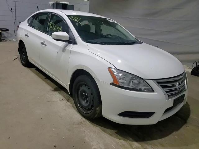 2015 Nissan Sentra S VIN: 3N1AB7APXFY304022 Lot: 92356975