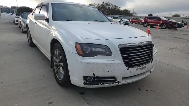 2014 Chrysler 300 S VIN: 2C3CCAGG6EH384807 Lot: 92998115