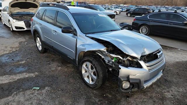 2014 Subaru Outback 3.6R Limited VIN: 4S4BRDKC4E2299254 Lot: 94534645