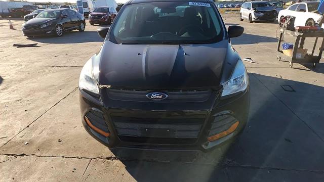 2016 Ford Escape S VIN: 1FMCU0F78GUB88965 Lot: 93769495