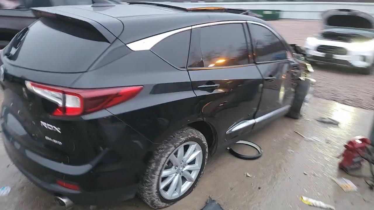 Фото: 5J8TC2H38KL003701