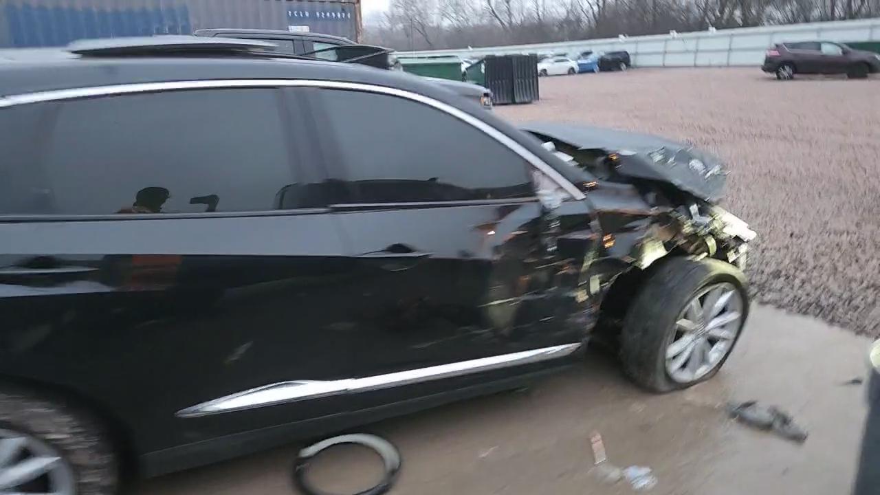 Фото: 5J8TC2H38KL003701