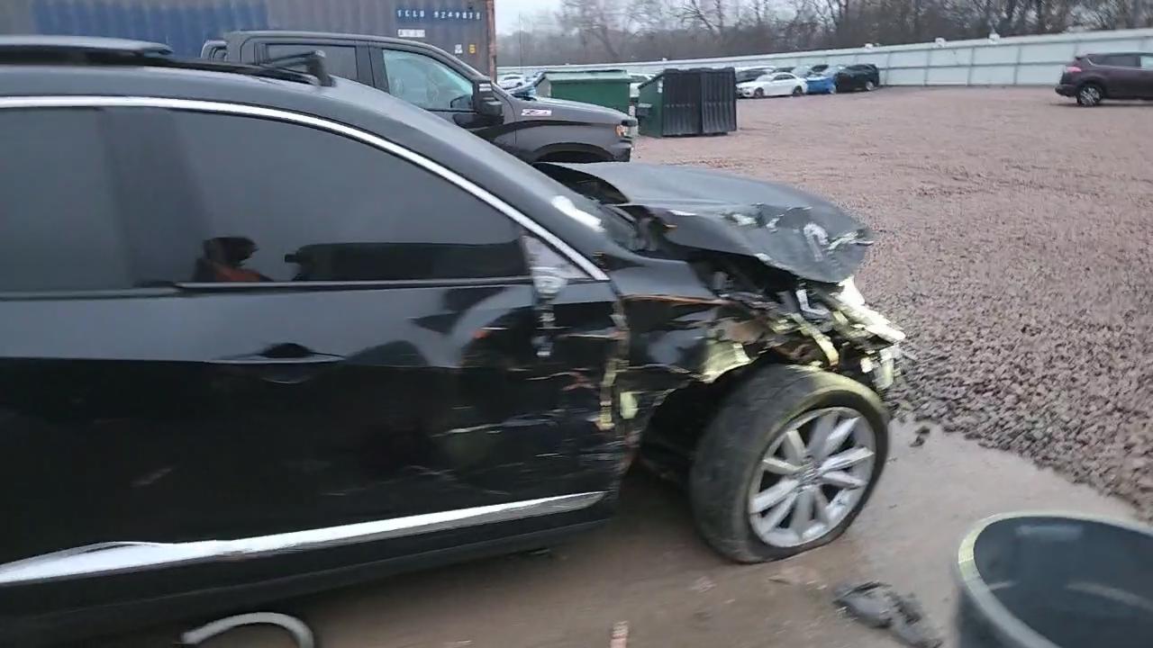 Фото: 5J8TC2H38KL003701