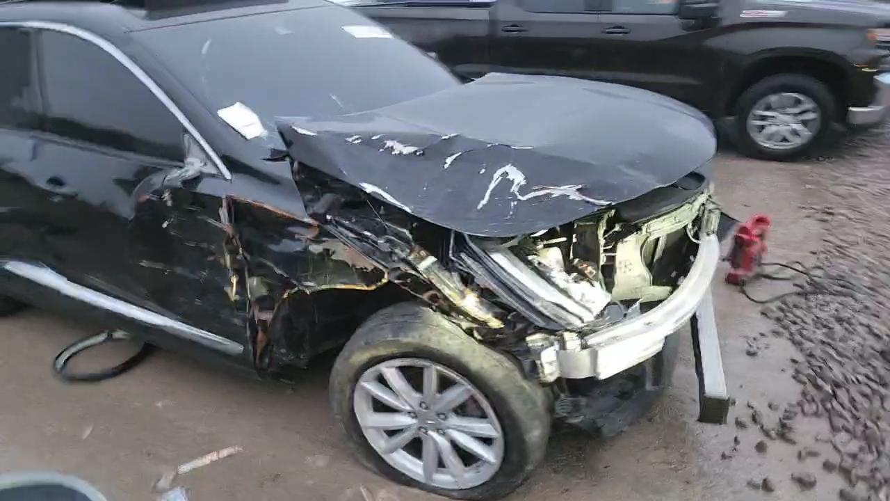 Фото: 5J8TC2H38KL003701