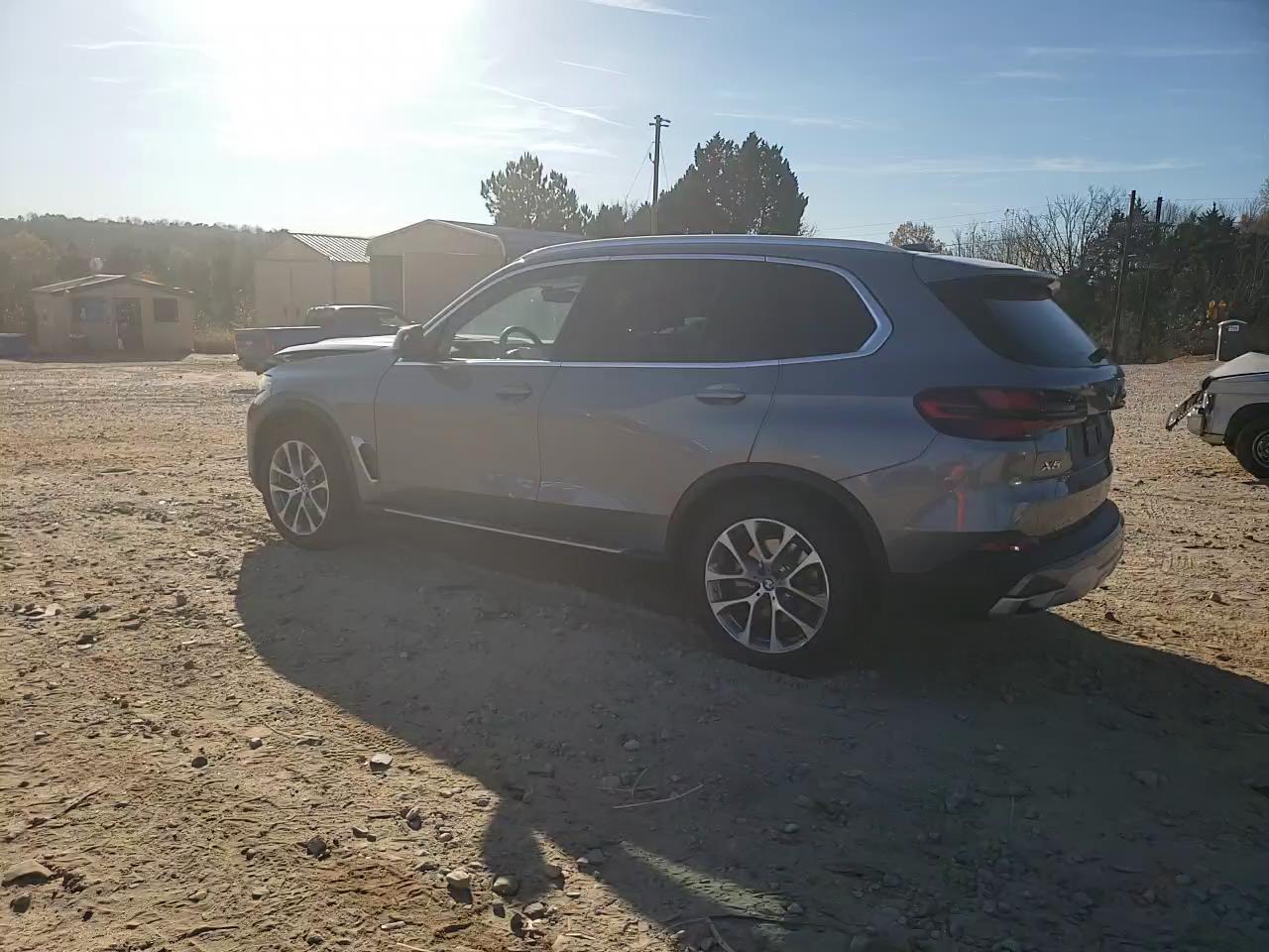 Фото: 5UX23EU08S9Z52216