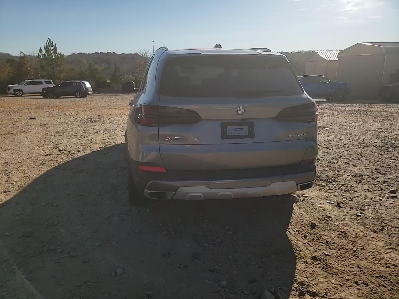 Фото: 5UX23EU08S9Z52216