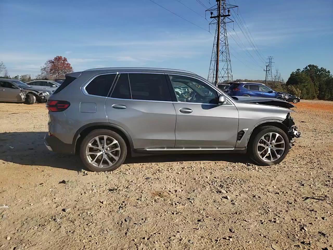 Фото: 5UX23EU08S9Z52216