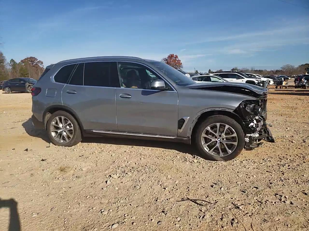 Фото: 5UX23EU08S9Z52216