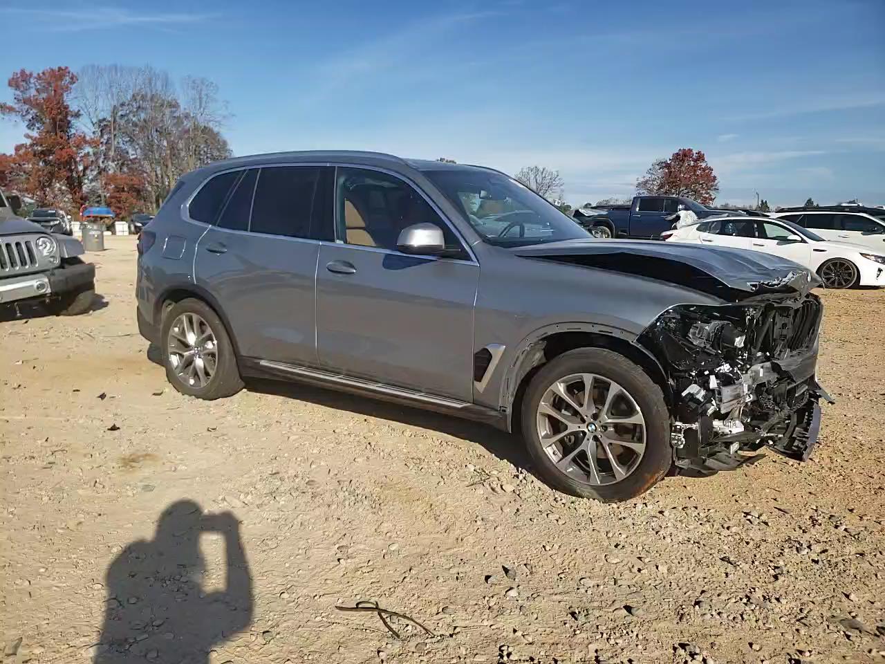 Фото: 5UX23EU08S9Z52216