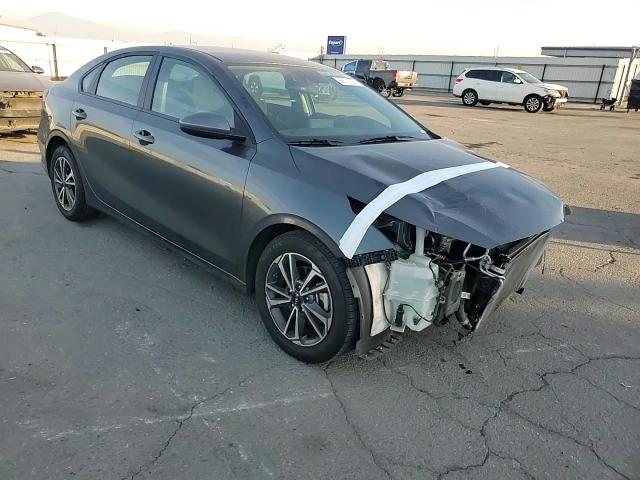 2024 Kia Forte Lx VIN: 3KPF24AD7RE812476 Lot: 92071305