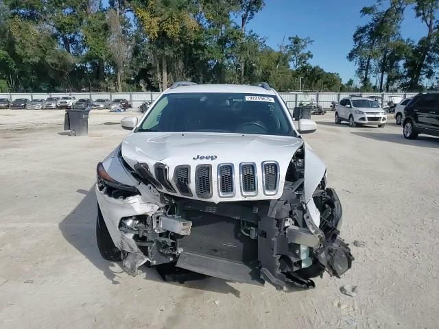 2014 Jeep Cherokee Latitude VIN: 1C4PJLCB2EW205866 Lot: 92249675