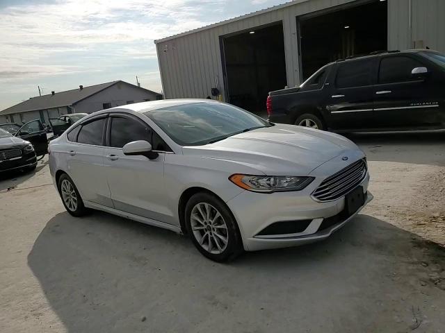 2017 Ford Fusion Se VIN: 3FA6P0H78HR217689 Lot: 93190365