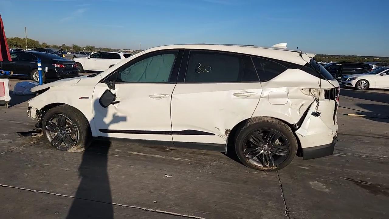 Фото: 5J8TC1H6XKL020861