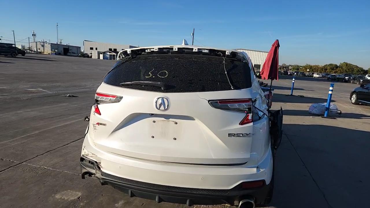 Фото: 5J8TC1H6XKL020861