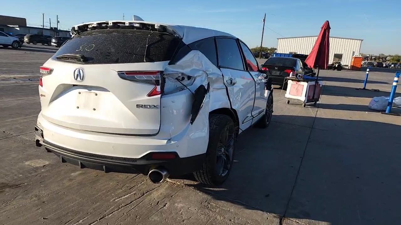 Фото: 5J8TC1H6XKL020861