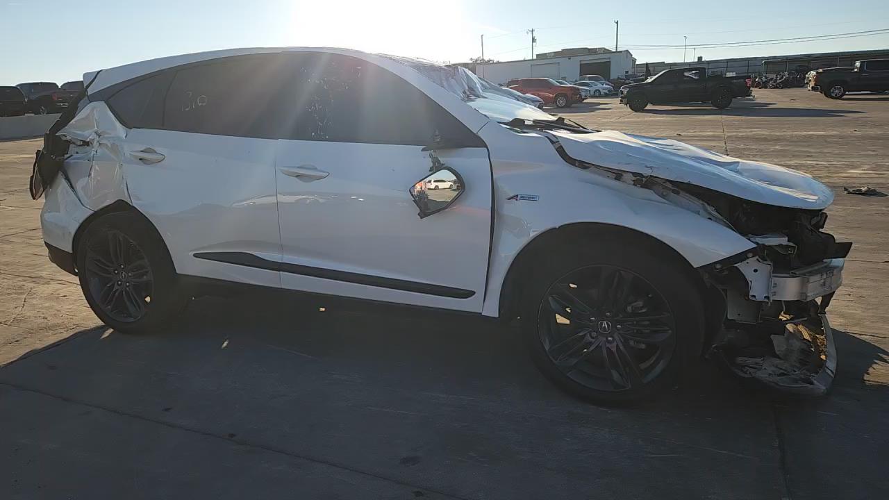 Фото: 5J8TC1H6XKL020861