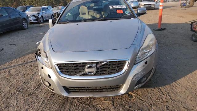 2013 Volvo C70 T5 VIN: YV1672MC2DJ139062 Lot: 92797455