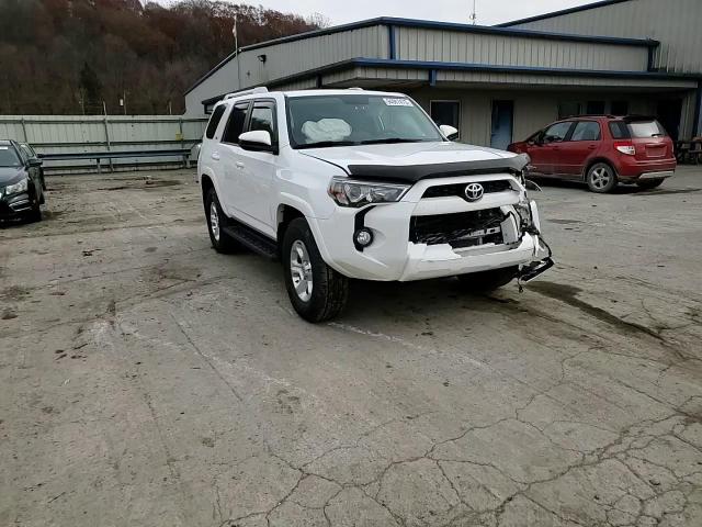 2017 Toyota 4Runner Sr5/Sr5 Premium VIN: JTEBU5JR7H5463352 Lot: 94087475