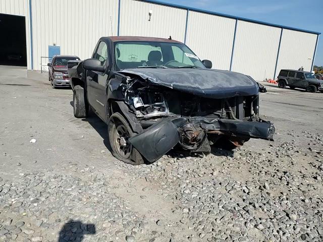 2008 Chevrolet Silverado C1500 VIN: 1GCEC14X88Z302475 Lot: 93471565