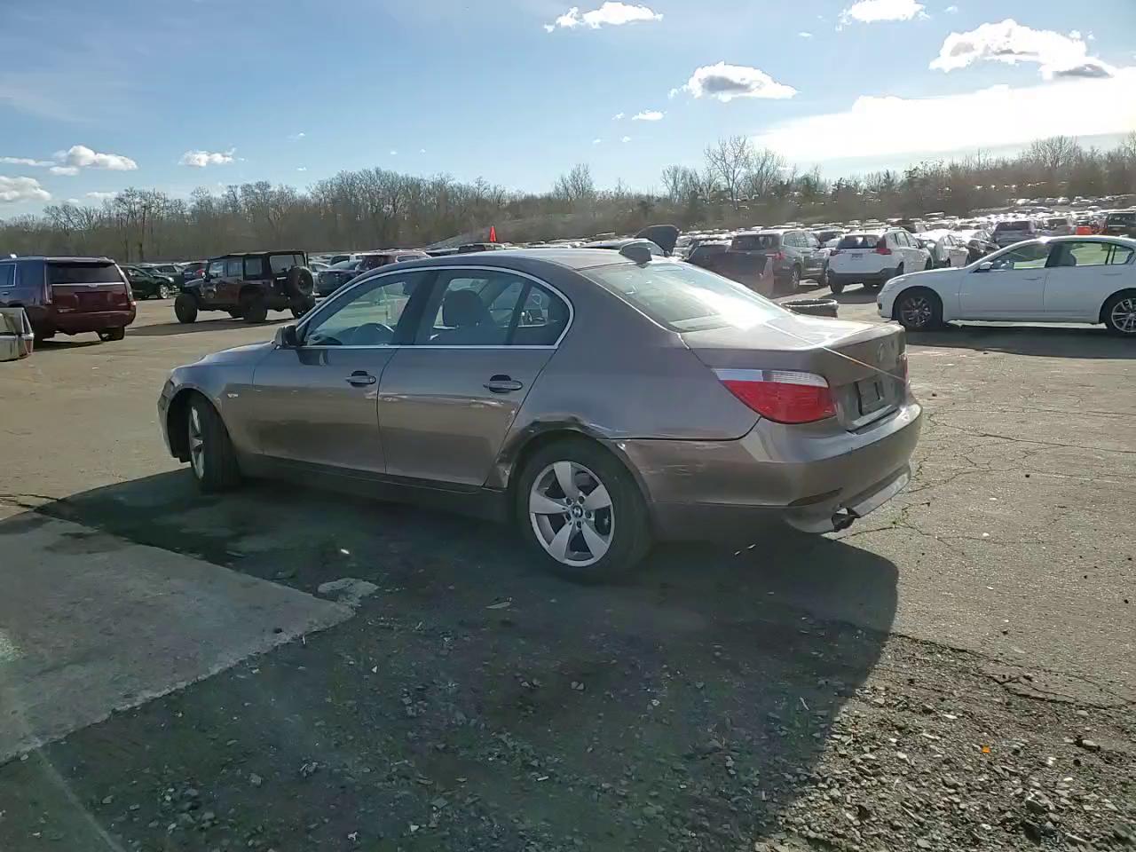 Фото: WBANA73534B065449