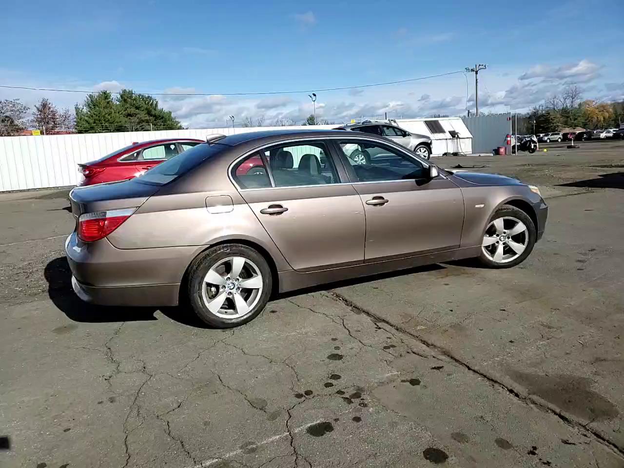 Фото: WBANA73534B065449