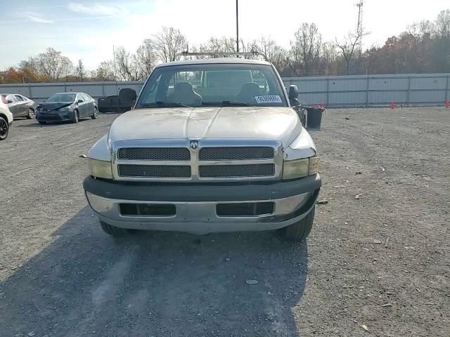2000 Ram 2500 Utility / Service Truck VIN: 3B6KC26Z1YM228815 Lot: 90369885