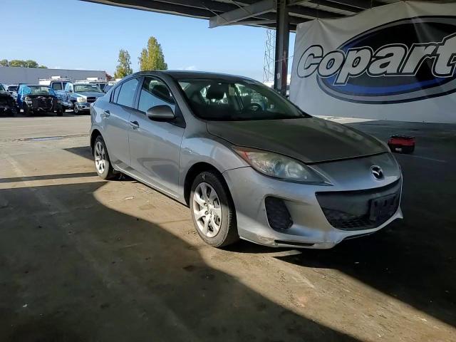 2013 Mazda 3 I VIN: JM1BL1UPXD1852417 Lot: 91689655