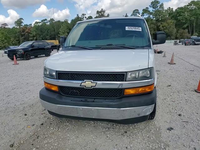 2021 Chevrolet Express Cargo 2500 1 VIN: 1GCWGAF72M1194434 Lot: 92620845