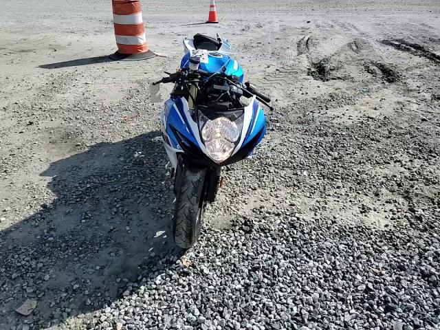 2025 Suzuki Gsx-R750 VIN: JS1GR7MA5S7100387 Lot: 94269015