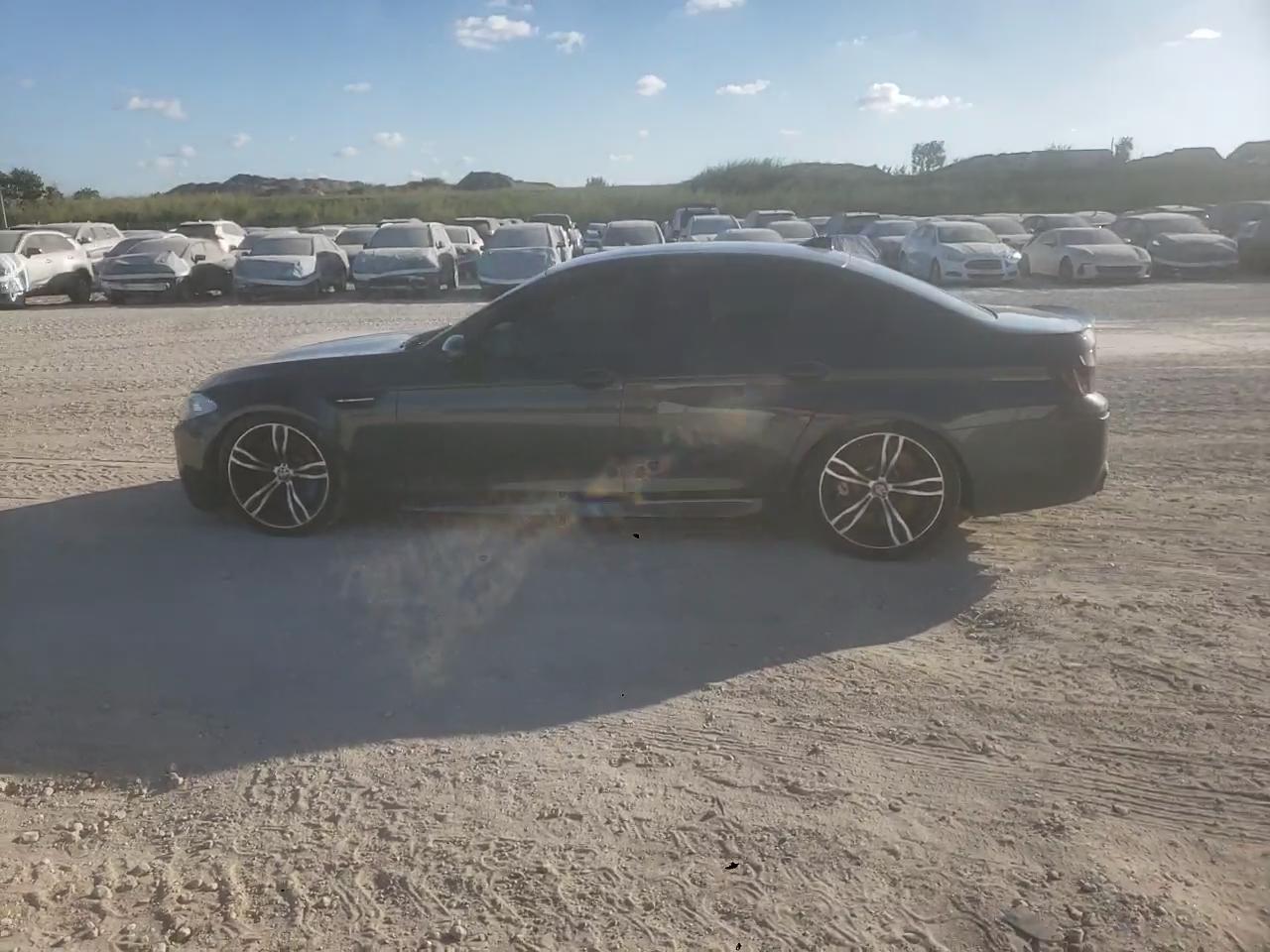 Фото: WBSFV9C59DD096399