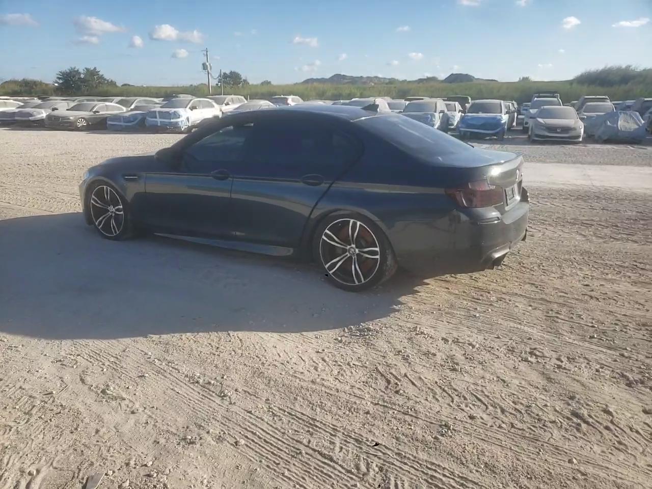 Фото: WBSFV9C59DD096399