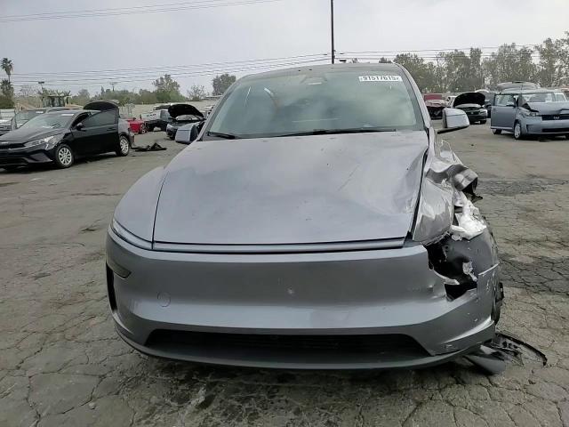 2026 Tesla Model Y VIN: 7SAYGDEE5TF432974 Lot: 91517615