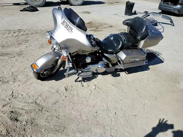 2007 Harley-Davidson Flht Classic VIN: 1HD1FF4107Y624433 Lot: 90786325