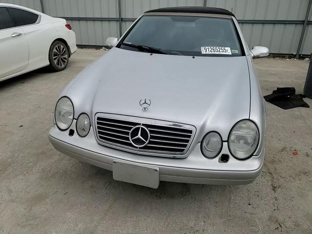 2003 Mercedes-Benz Clk 430 VIN: WDBLK70G63T135160 Lot: 91265255