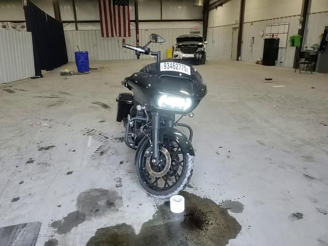 2017 Harley-Davidson Fltrxs Road Glide Special VIN: 1HD1KTC1XHB628344 Lot: 93462775