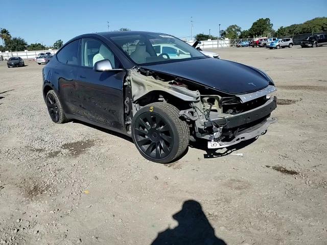 2023 Tesla Model Y VIN: 7SAYGDEE1PF754422 Lot: 94472245