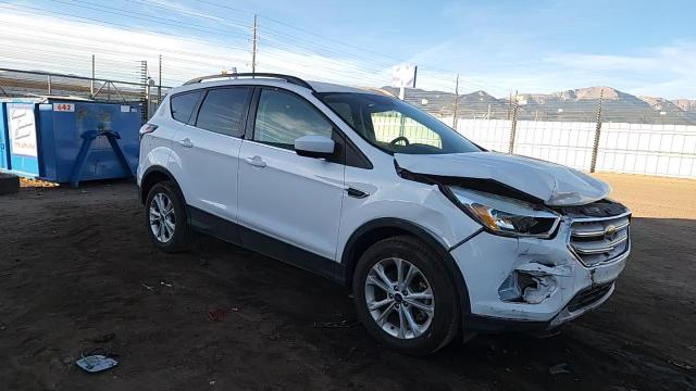 2018 Ford Escape Se VIN: 1FMCU9GD8JUB12808 Lot: 92107735