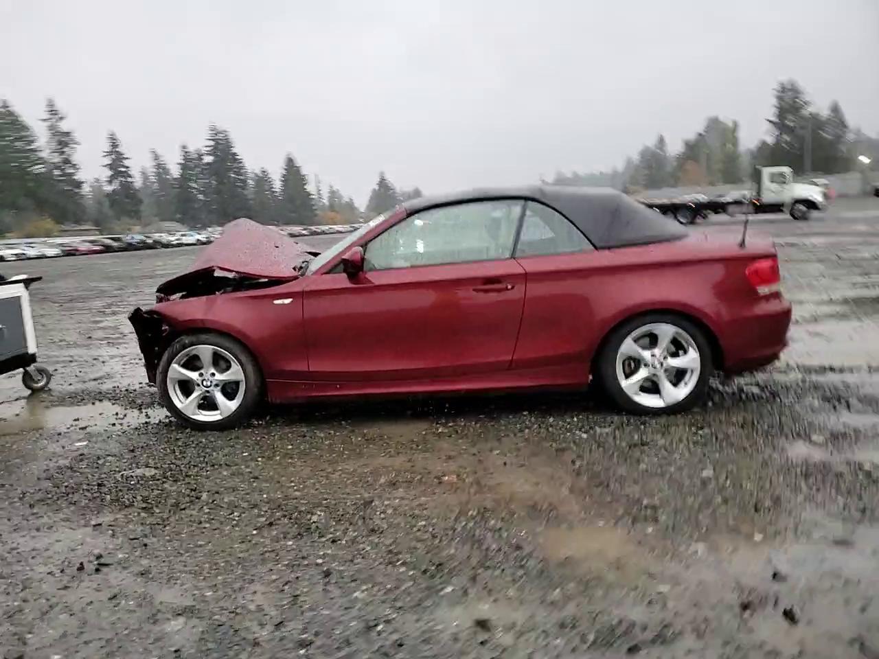 Фото: WBAUL7C53CVM83626