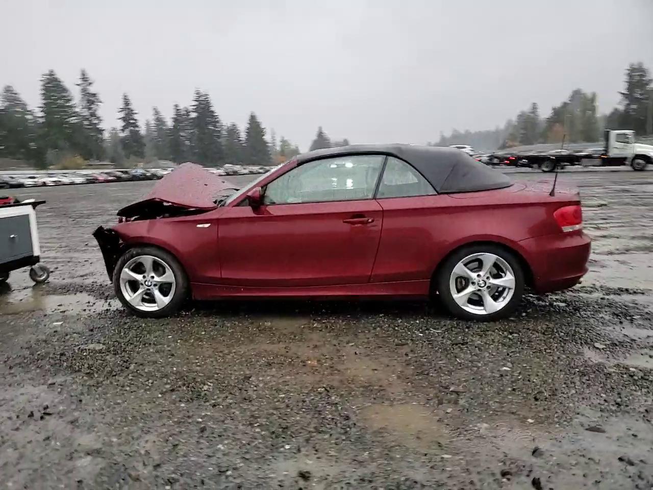 Фото: WBAUL7C53CVM83626