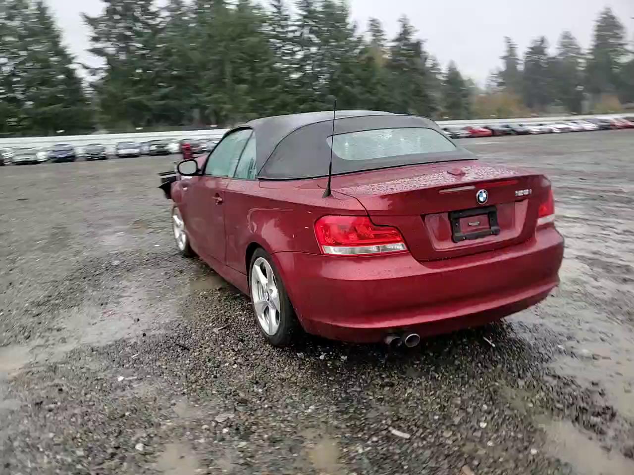 Фото: WBAUL7C53CVM83626